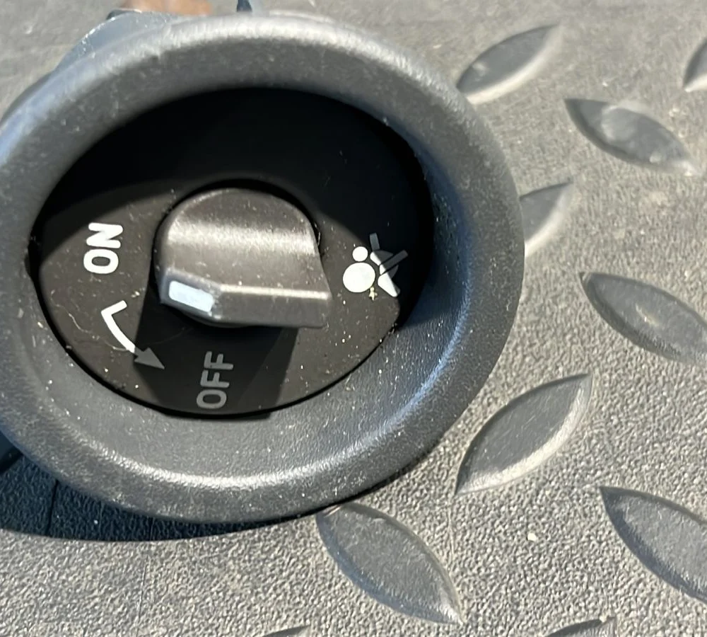 Переключатель AIR BAG Renault Logan 2004-2015