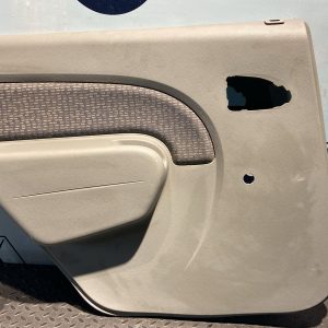 Обшивка двери задняя левая Renault Logan 2004-2015