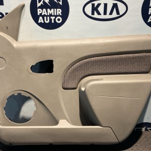 Обшивка двери передняя правая Renault Logan 2004-2015