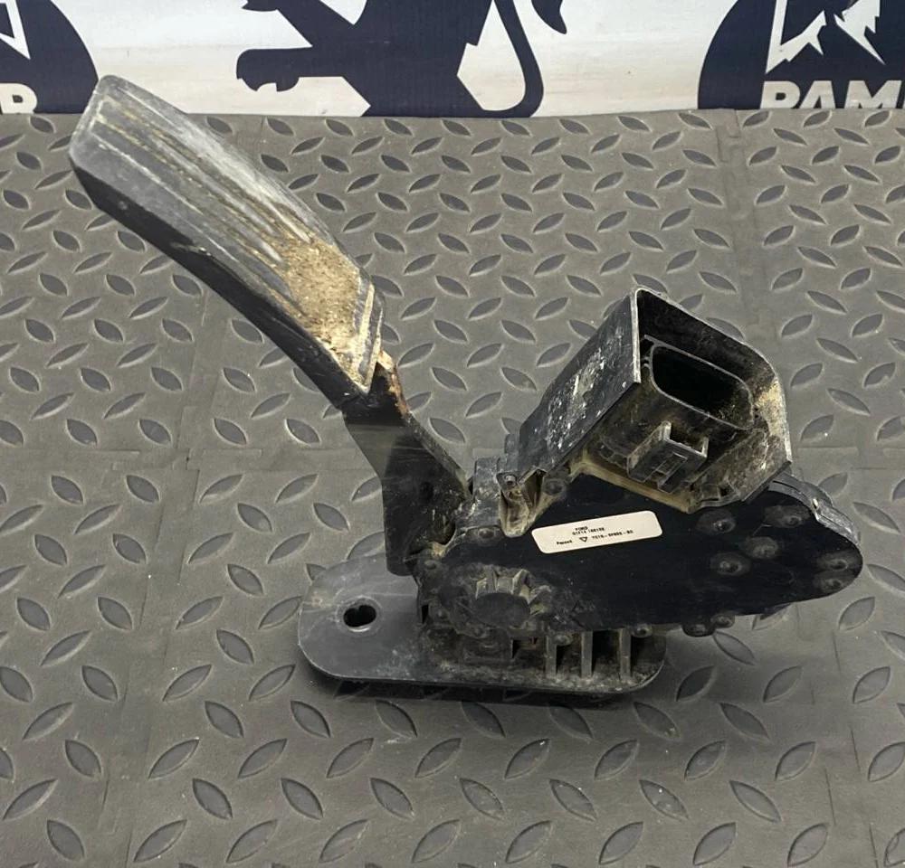 Педаль газа Ford Transit 2000-2006